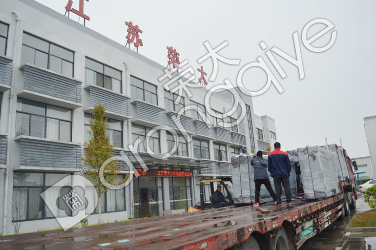 云南省公共自行车棚发货图二